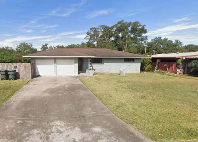 Property at 4015 42nd St, Port Arthur, TX 77642, 3 beds, 2 baths