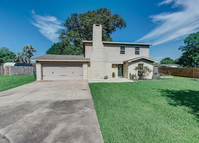 Property at 6391 Easy St, Port Arthur, TX 77640, 3 beds, 3 baths