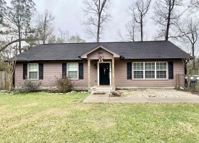 Property at 855 Goliad St, Vidor, TX 77662, 3 beds, 2 baths