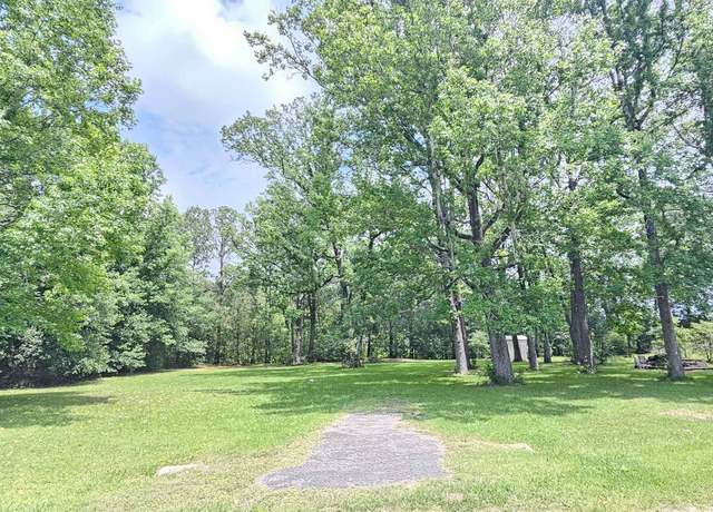 Property at 283 E Susan Cir, Orange, TX 77630