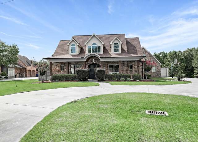 Property at 5320 Manion Way, Lumberton, TX 77657, 5 beds, 3.5 baths