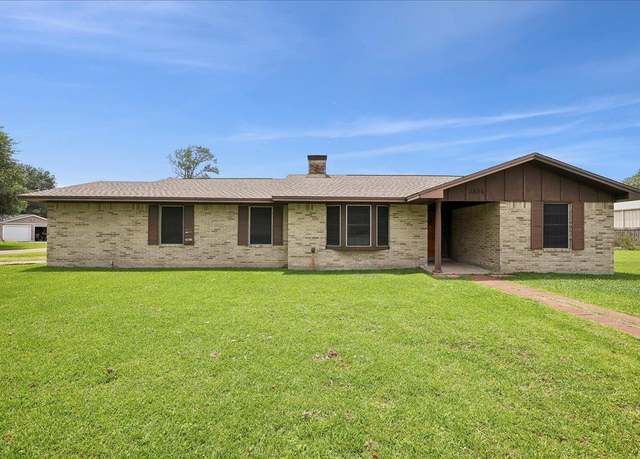 Property at 3834 3rd Ave, Orange, TX 77630, 3 beds, 2 baths