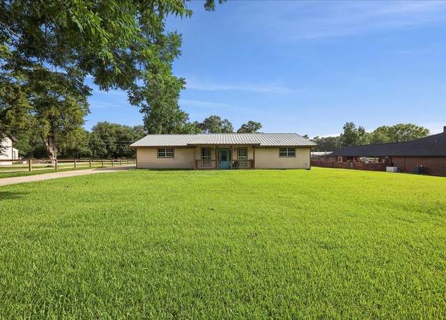 Property at 14562 Duncan Woods Ln, Vidor, TX 77662, 3 beds, 2 baths