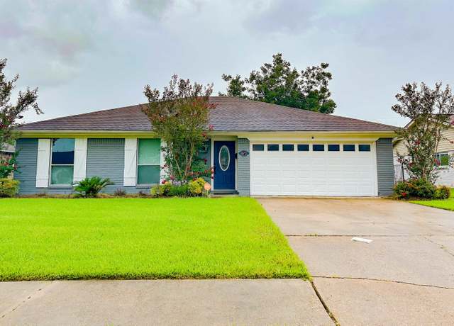 Property at 671 Birchwood Dr, Port Neches, TX 77651, 3 beds, 2 baths