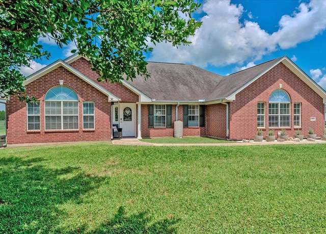 Property at 13474 Shellhammer Rd, Winnie, TX 77665, 3 beds, 2 baths