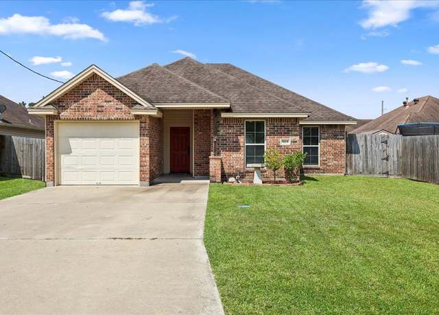 Property at 5215 Springwood Loop, Lumberton, TX 77657, 3 beds, 2 baths