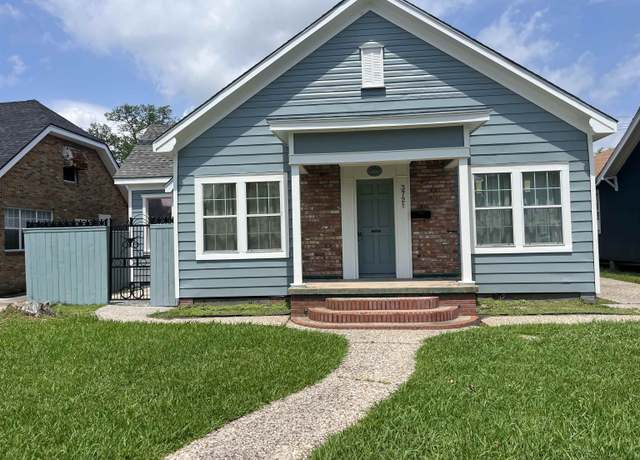 Property at 3721 Procter St, Port Arthur, TX 77642, 3 beds, 1 bath