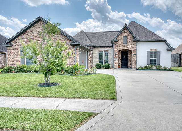 Property at 232 Spring Brook Ct, Lumberton, TX 77657, 4 beds, 2.5 baths