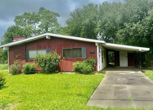 Property at 733 Phyllis Ave, Port Arthur, TX 77640, 3 beds, 1 bath