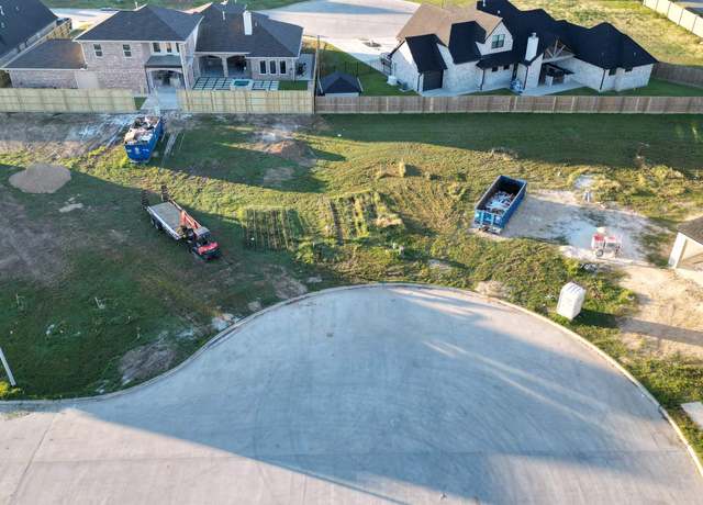 Property at 1457 Augustine Ave, Port Neches, TX 77651