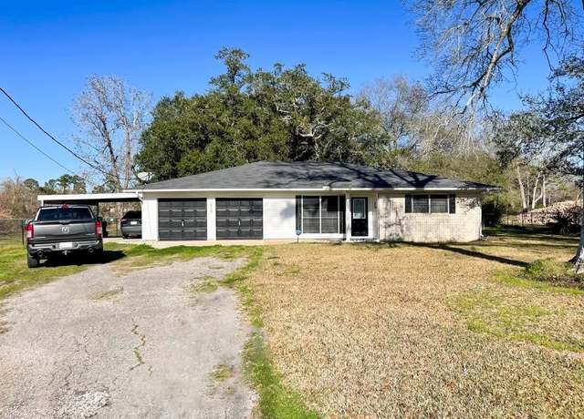 Property at 215 Bower Dr, Bridge City, TX 77611, 3 beds, 1.5 baths