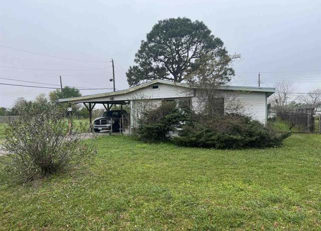 Property at 8696 Celia Dr, Beaumont, TX 77705, 2 beds, 1 bath