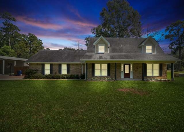 Property at 120 Bevan Cir, Sour Lake, TX 77659, 4 beds, 3.5 baths