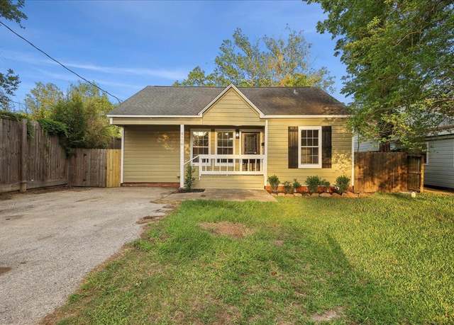 Property at 2170 Central Dr, Beaumont, TX 77706, 3 beds, 2 baths