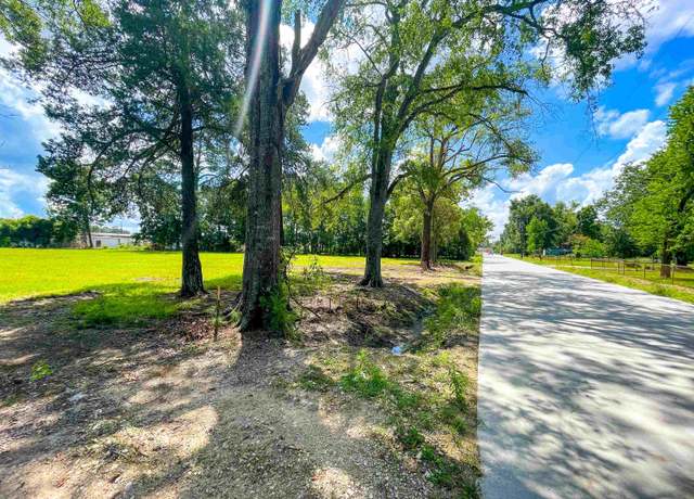 Property at 950 Archie St, Vidor, TX 77662