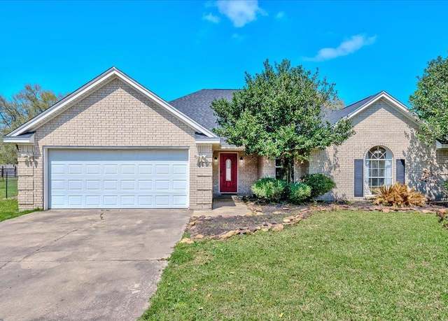 Property at 8550 Sunflower Ln, Beaumont, TX 77705, 3 beds, 2 baths