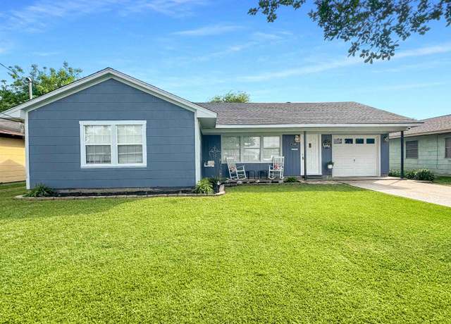 Property at 3501 Charles Ave, Groves, TX 77619, 3 beds, 2 baths