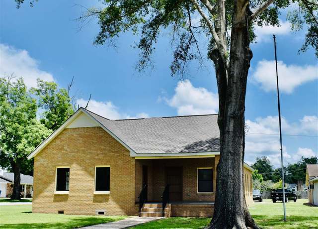 Property at 130 County Road 740, Buna, TX 77612, 3 beds, 2 baths