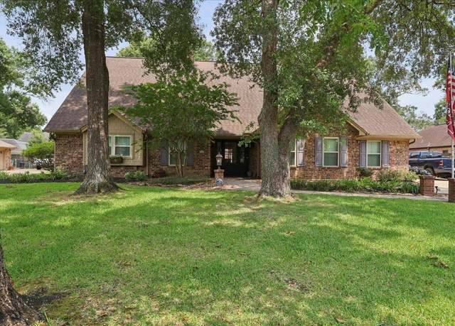 Property at 1550 Belvedere Dr, Beaumont, TX 77706, 4 beds, 4.5 baths