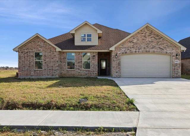 Property at 9175 Bellflower St, Beaumont, TX 77713, 4 beds, 2.5 baths