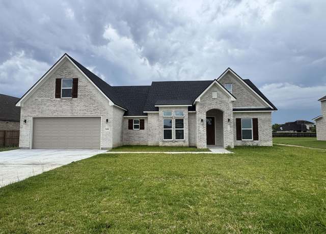 Property at 14850 Norma Jane Ln, Beaumont, TX 77713, 4 beds, 3 baths