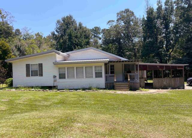 Property at 3927 Cooks Rd, Silsbee, TX 77656, 2 beds, 2 baths