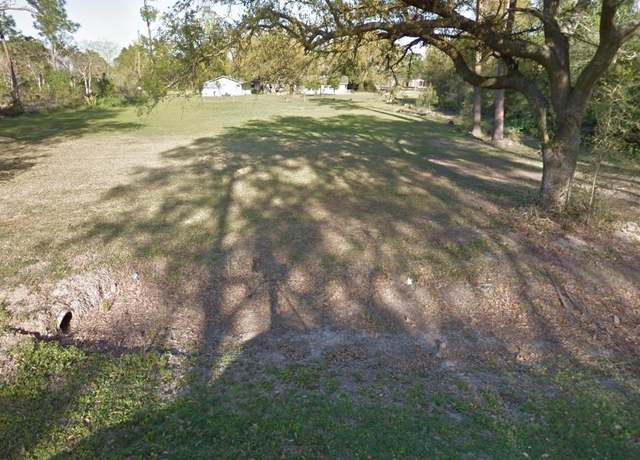 Property at 17920 Camellia Dr, Beaumont, TX 77705