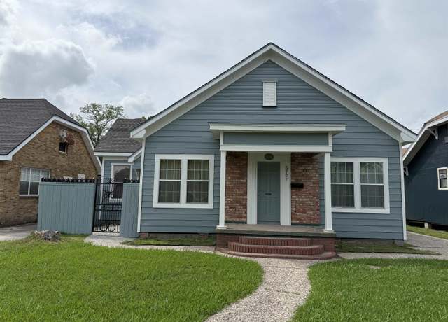 Property at 3721 Procter St, Port Arthur, TX 77642, 3 beds, 1 bath