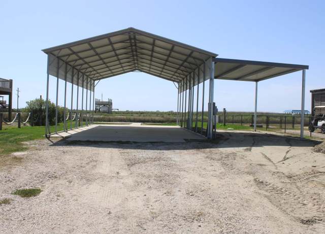 Property at 1247 Mabry, Gilchrist, TX 77617