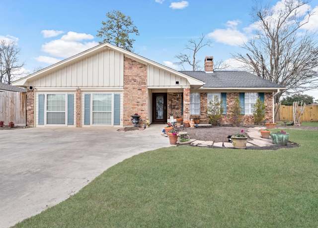 Property at 6750 Cherrywood Dr, Beaumont, TX 77706, 4 beds, 3 baths