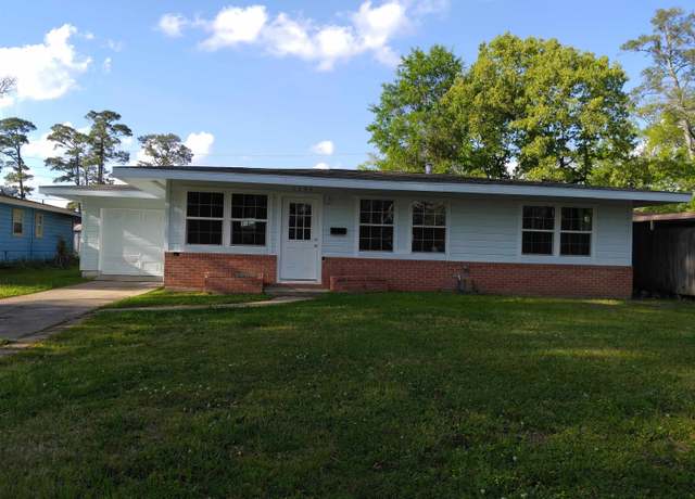 Property at 5390 Dewberry Ln, Beaumont, TX 77708, 3 beds, 1 bath