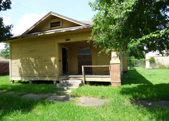 Property at 1520 Nashville Ave, Port Arthur, TX 77640, 2 beds, 1 bath