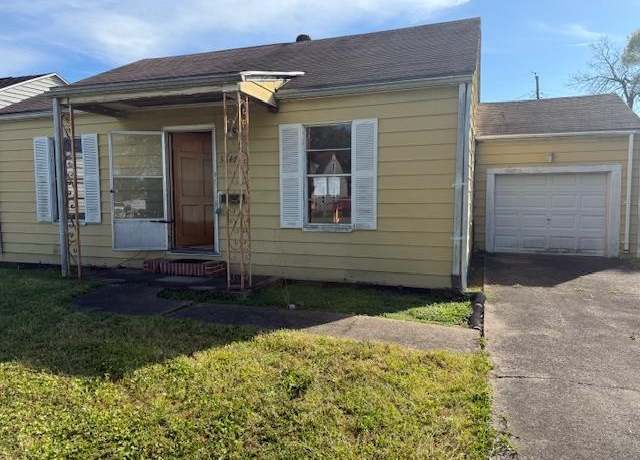 Property at 3747 Stuart Ave, Groves, TX 77619, 2 beds, 2 baths