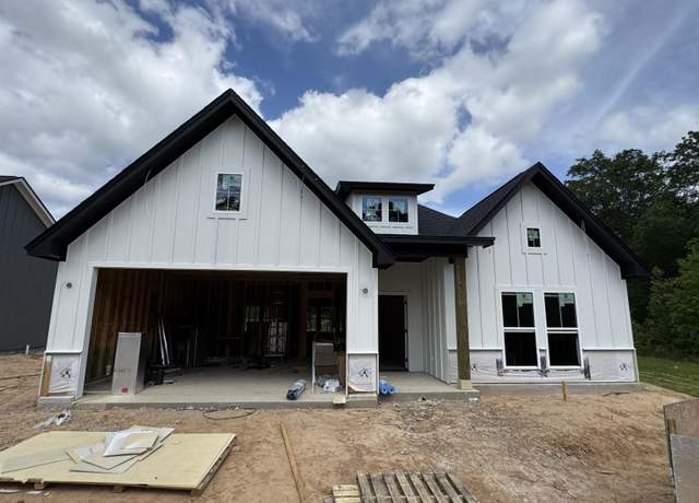Property at 1180 Pine St, Vidor, TX 77662, 3 beds, 2 baths