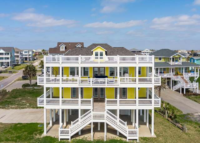 Property at 804 Eastview Dr, Crystal Beach, TX 77650, 5 beds, 4.5 baths