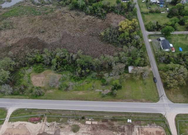 Property at 1621 Western Ave, Orange, TX 77630