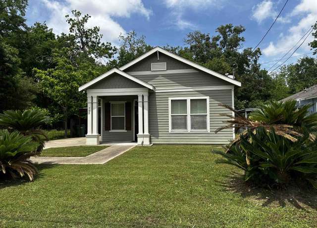 Property at 748 Campus St, Beaumont, TX 77705, 2 beds, 2 baths