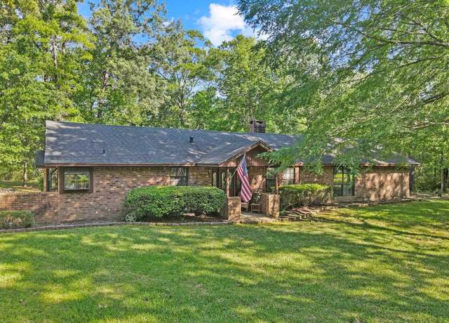Property at 2506 Ashy St, Vidor, TX 77662, 3 beds, 2.5 baths
