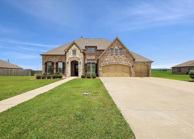 Property at 14990 Michelle Ln, Beaumont, TX 77713, 4 beds, 3 baths