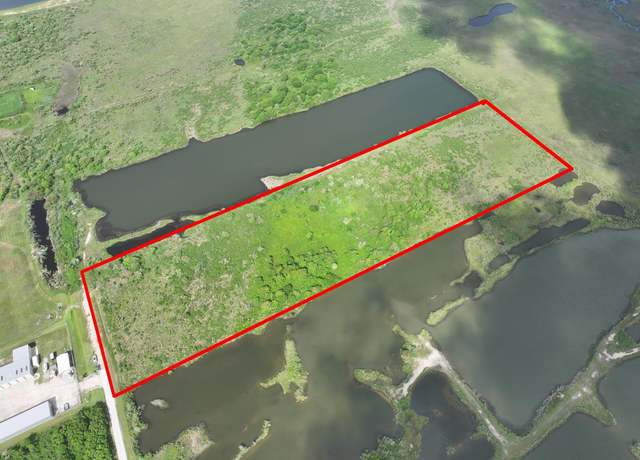 Property at 950 Miller Dr, Gilchrist, TX 77617