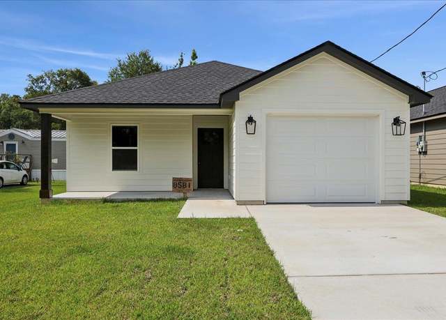 Property at 8581 Cedar Dr, Lumberton, TX 77657, 3 beds, 2 baths