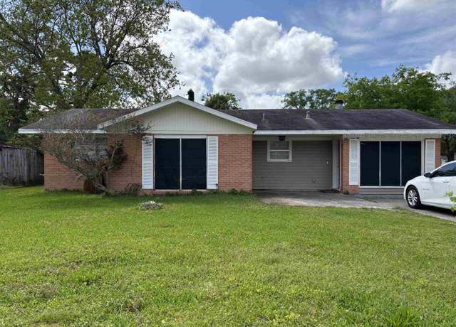 Property at 640 Lee Ann Ln, Beaumont, TX 77707, 2 beds, 2 baths