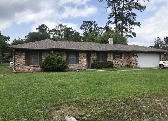 Property at 1013 Gene Dr, Lumberton, TX 77657, 4 beds, 2 baths