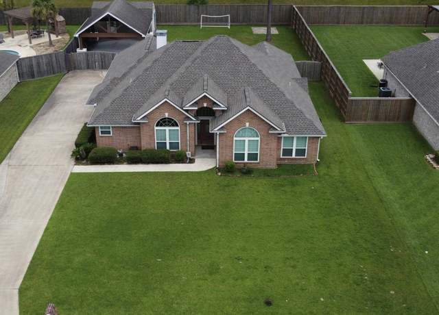Property at 6275 Jenny Ln, Lumberton, TX 77657, 3 beds, 2 baths