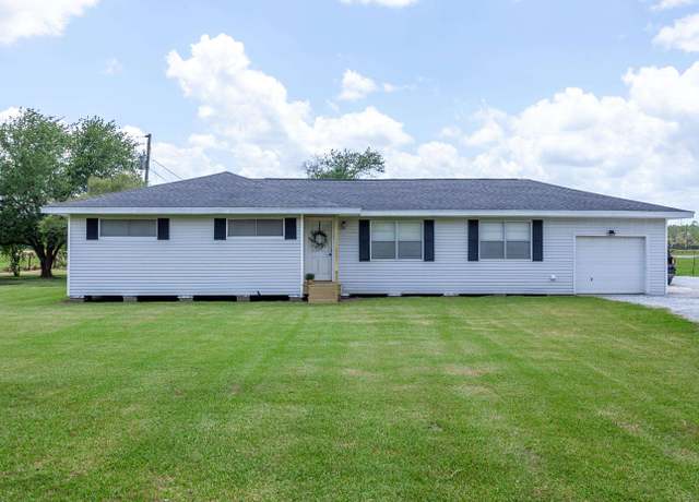 Property at 6975 N Hwy 105, Vidor, TX 77662, 3 beds, 1.5 baths