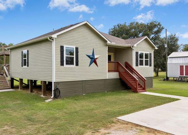 Property at 451 Lene Ln, Beaumont, TX 77705, 3 beds, 2 baths