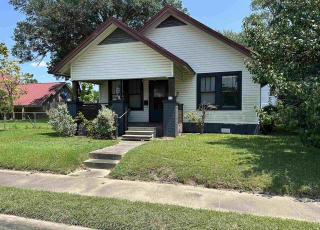 Property at 620 N 5th, Silsbee, TX 77656, 2 beds, 1 bath