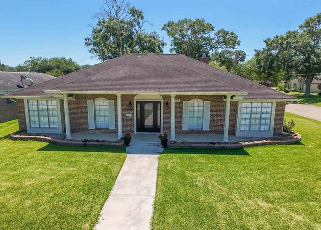 Property at 3123 Nashville Ave, Nederland, TX 77627, 4 beds, 2 baths