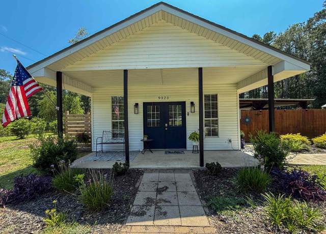 Property at 9323 Northridge Dr, Orange, TX 77632, 2 beds, 1 bath