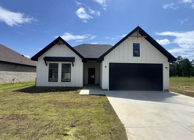 Property at 1270 SS Brewer, Vidor, TX 77662, 3 beds, 2 baths